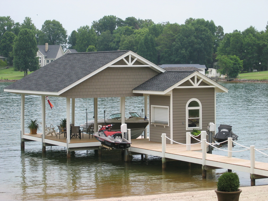 dream-docks-lakeside-leisure-goes-luxe-smith-mountain-lake-home-magazine